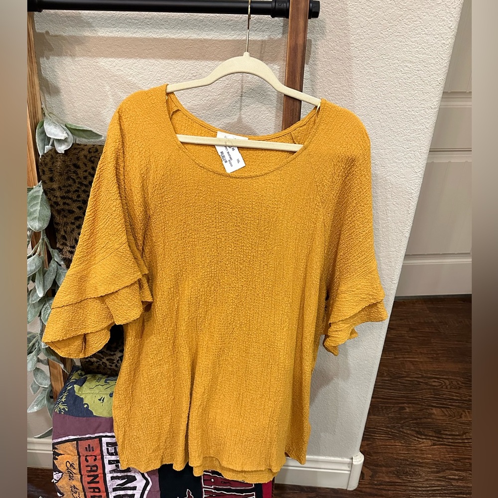 Umgee spicy mustard Blouse- 1XL